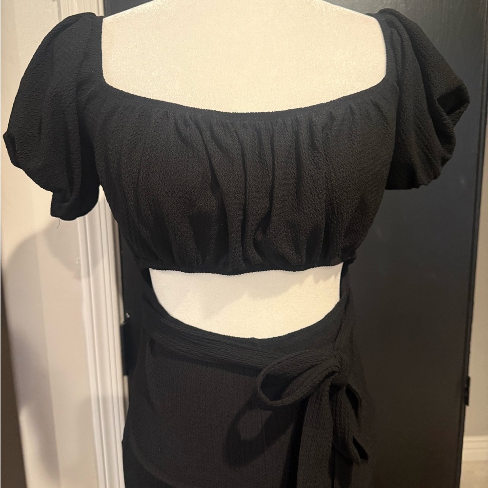 Black Cutout Wrap Jumpsuit with Puff Sleeves